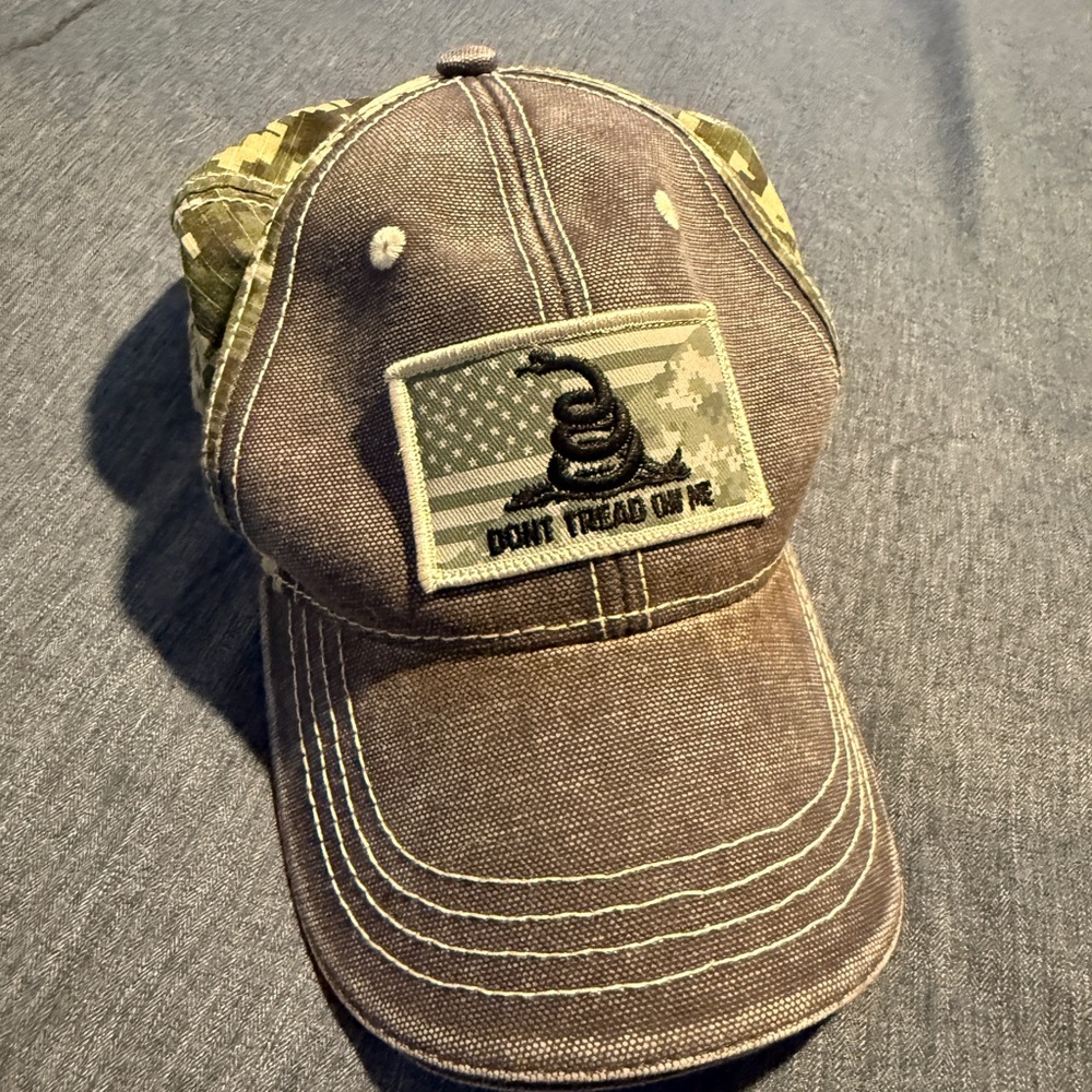 “Don’t Thread on Me” Hat for Men